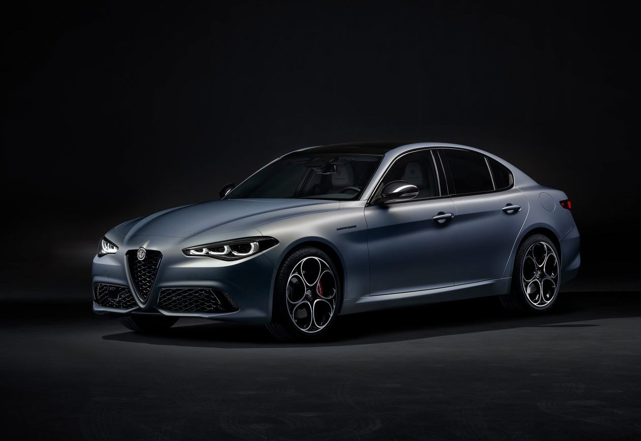 Giulia Models