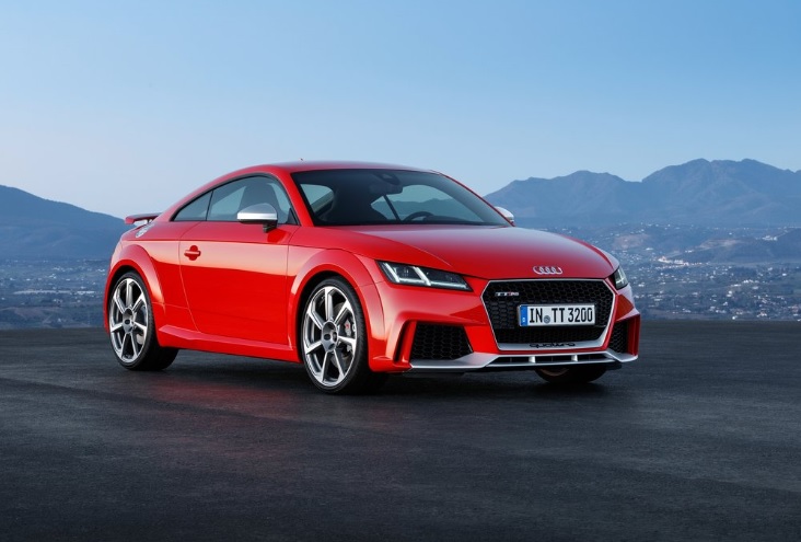 2017 Audi TT 2.0 TFSI 310 HP S Tronic Boot Space