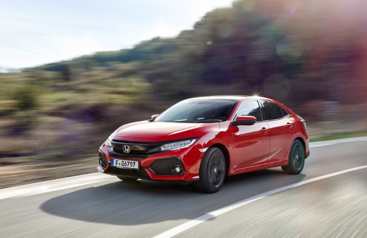 2019 Honda Civic HB 1.5 182 dimensions with length, width and height