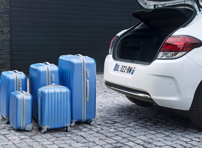 2016 Citroen C4 1.6 BlueHDi 120 HP EAT6 Boot Space