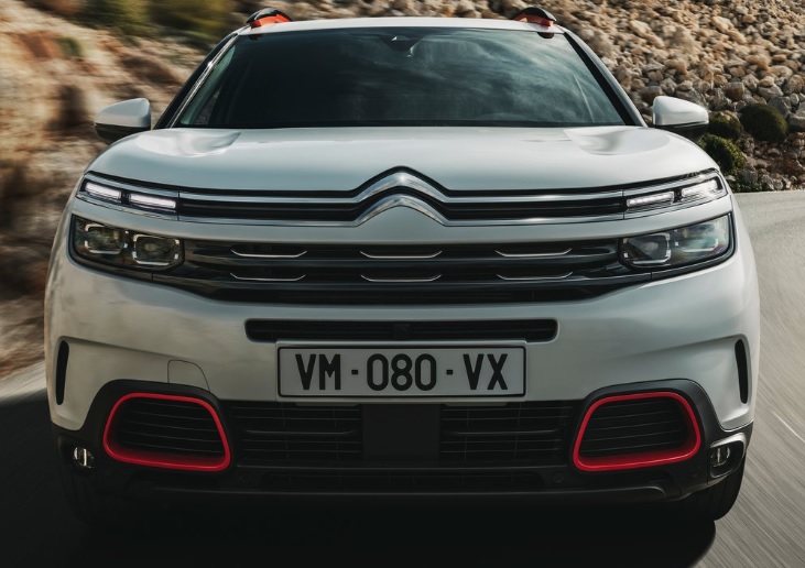 2022 Citroen C5 Aircross 1.6 PureTech 180 dimensions with length, width and height