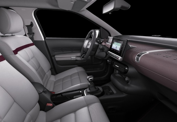 2019 Citroen C4 Cactus 1.2 110 dimensions with length, width and height