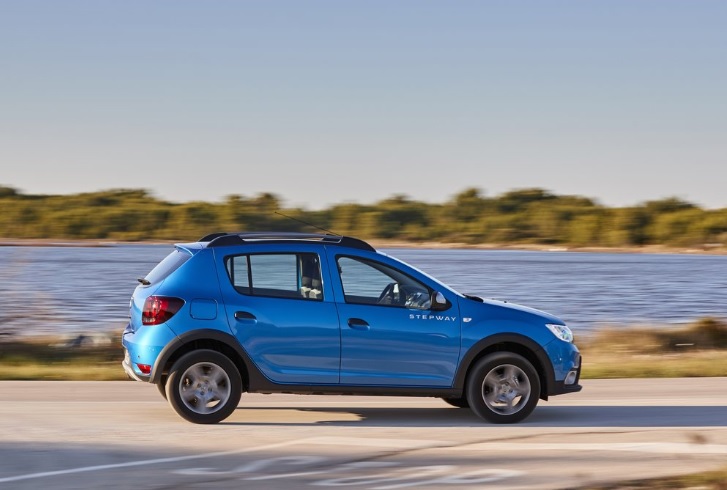 2020 Dacia Sandero Stepway 0.9 Turbo 90 HP Manual Boot Space