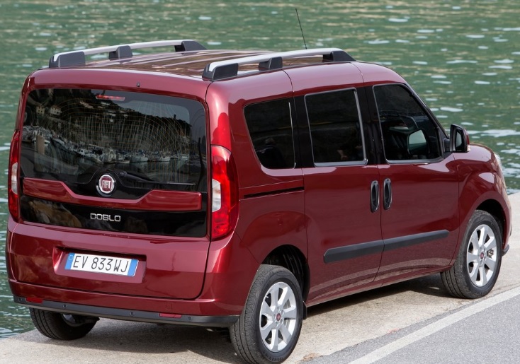 2020 Fiat Doblo Combi 1.3 Multijet 95 HP Manual Boot Space