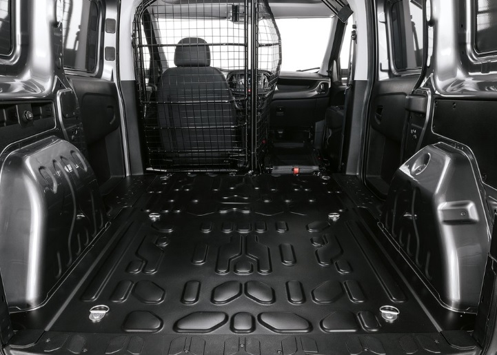 2020 Fiat Doblo Cargo 1.3 Multijet 95 dimensions with length, width and height