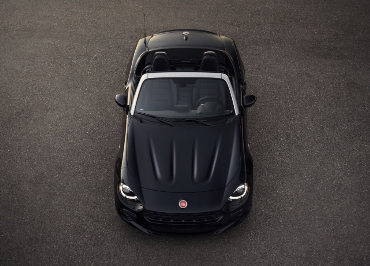 2018 Fiat 124 Spider 1.4 140 HP Manual Boot Space