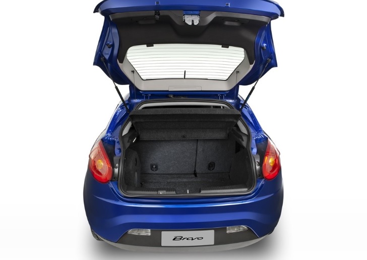 2013 Fiat Bravo 1.4 Fire 90 HP Manual Boot Space