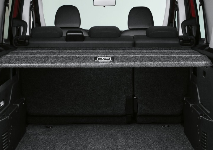 2022 Fiat Doblo Combi 1.6 Multijet 120 dimensions with length, width and height