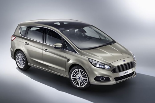 2017 Ford S-Max 2.0 TDCi 180 HP Powershift Boot Space
