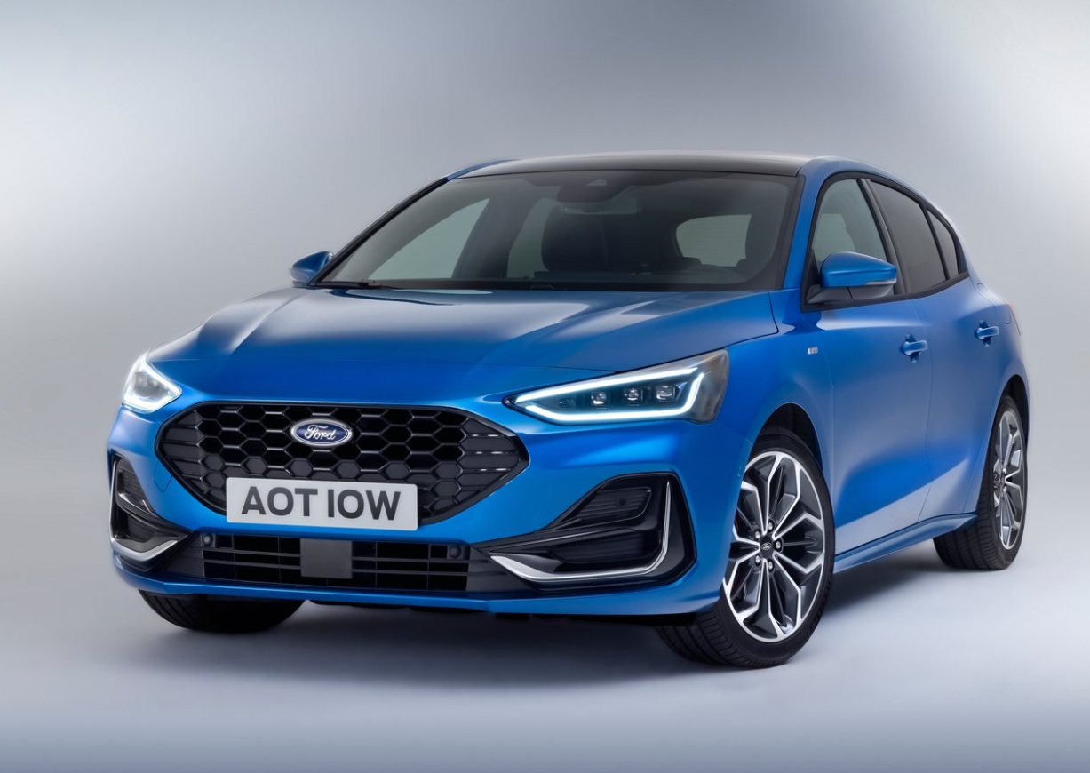 2022 Ford Focus HB 1.0 mHEV 125 HP AT Boot Space