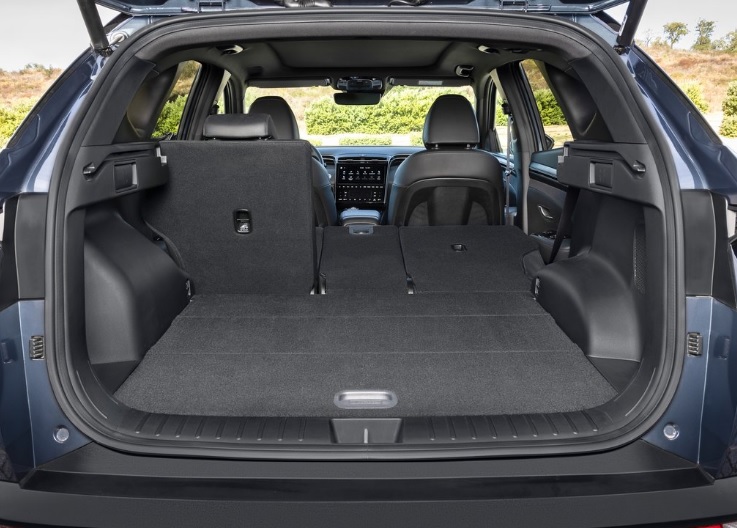 2021 Hyundai Tucson 1.6 CRDi 136 dimensions with length, width and height