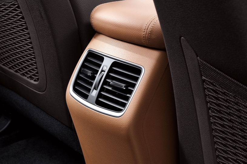 2018 Hyundai Tucson 1.6 132 dimensions with length, width and height