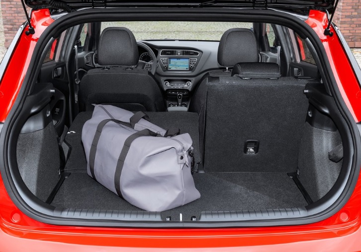 2020 Hyundai i20 1.4 MPI 100 HP AT Boot Space