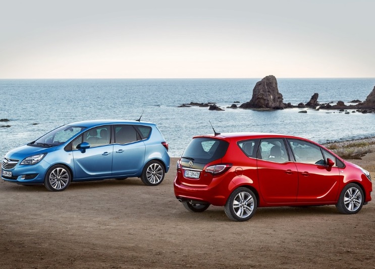 2015 Opel Meriva 1.4 120 HP AT Boot Space