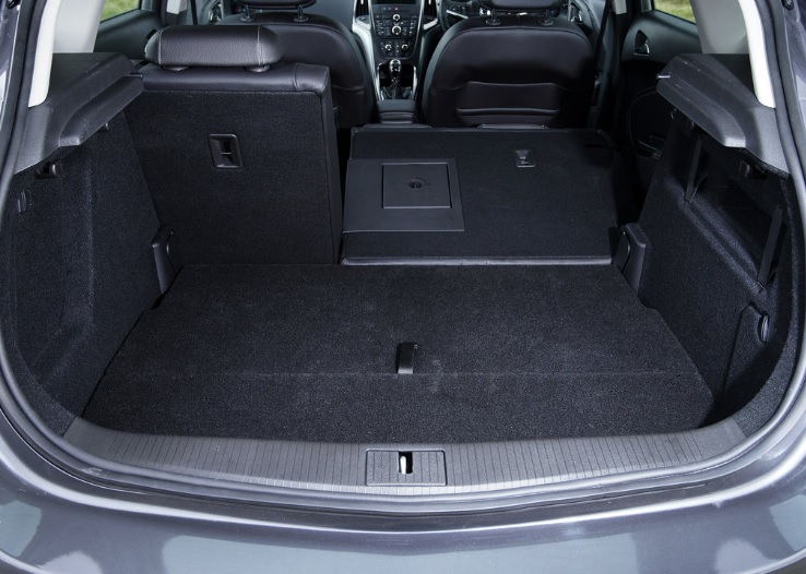 2015 Opel Astra 1.3 CDTi SS 95 dimensions with length, width and height