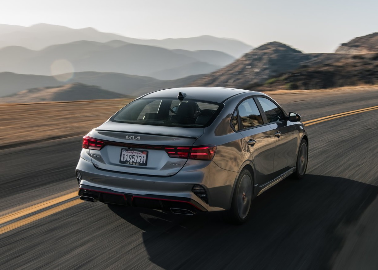 2023 Kia Cerato 1.6 MPI 128 HP AT Boot Space