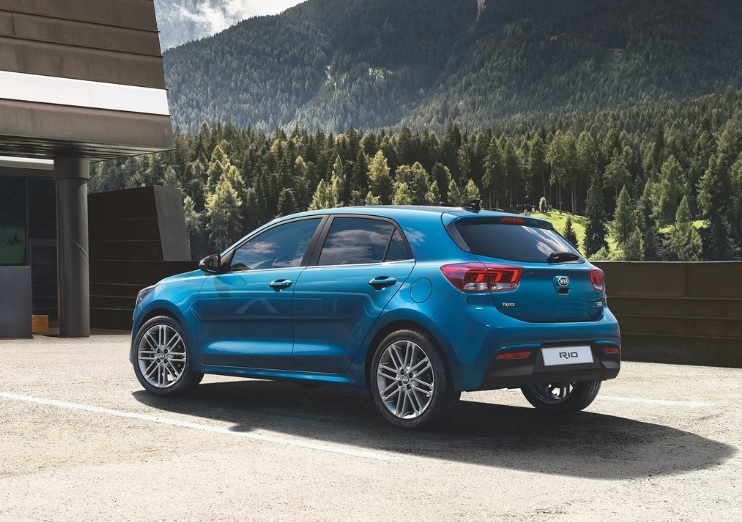2022 Kia Rio 1.4 100 HP AT Boot Space