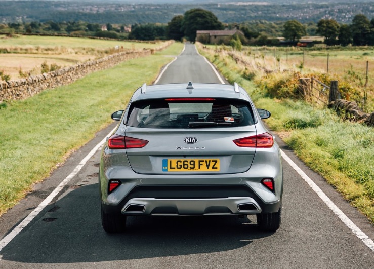 2021 Kia XCeed 1.6 136 dimensions with length, width and height