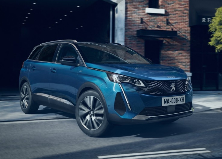 2023 Peugeot 5008 1.6 PureTech 180 dimensions with length, width and height