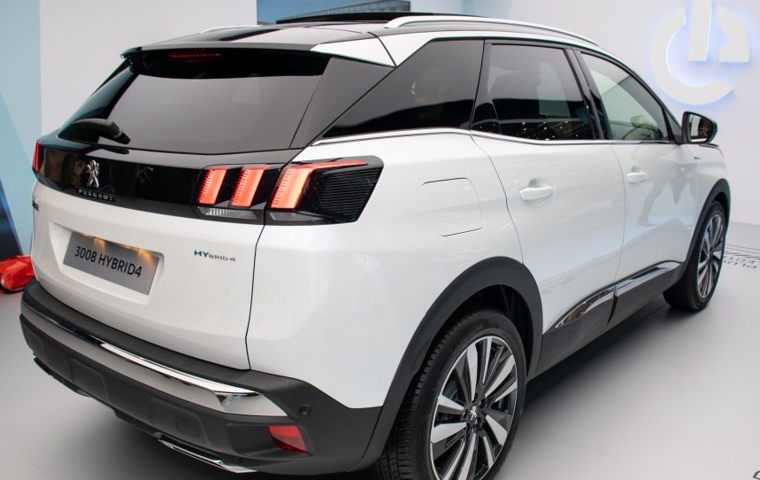 2016 Peugeot 3008 1.2 PureTech 130 HP Manual Boot Space