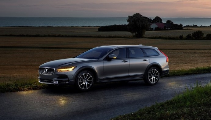 2020 Volvo V90 2.0 D5 AWD 235 dimensions with length, width and height