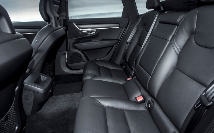 2017 Volvo V90 2.0 D5 235 dimensions with length, width and height