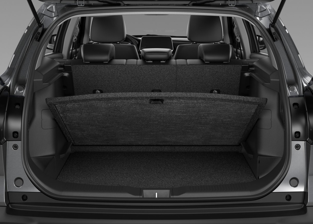 2023 Suzuki S-Cross 1.4 MHEV 129 dimensions with length, width and height