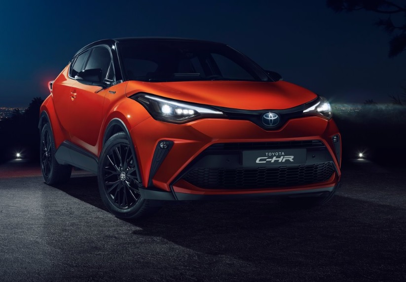2023 Toyota C-HR 1.8 Hybrid 98 dimensions with length, width and height