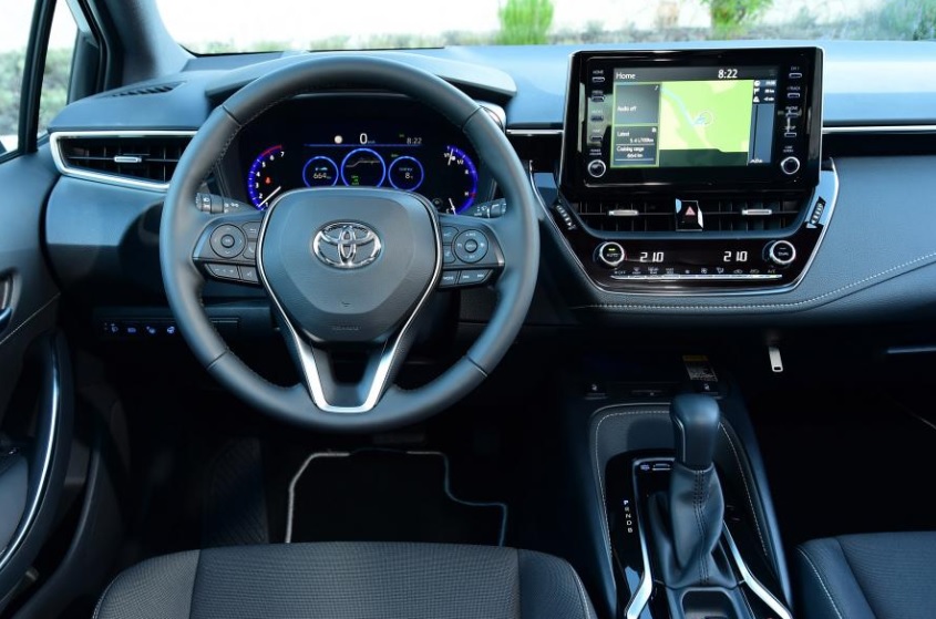 2020 Toyota Corolla 1.6 132 HP Manual Boot Space