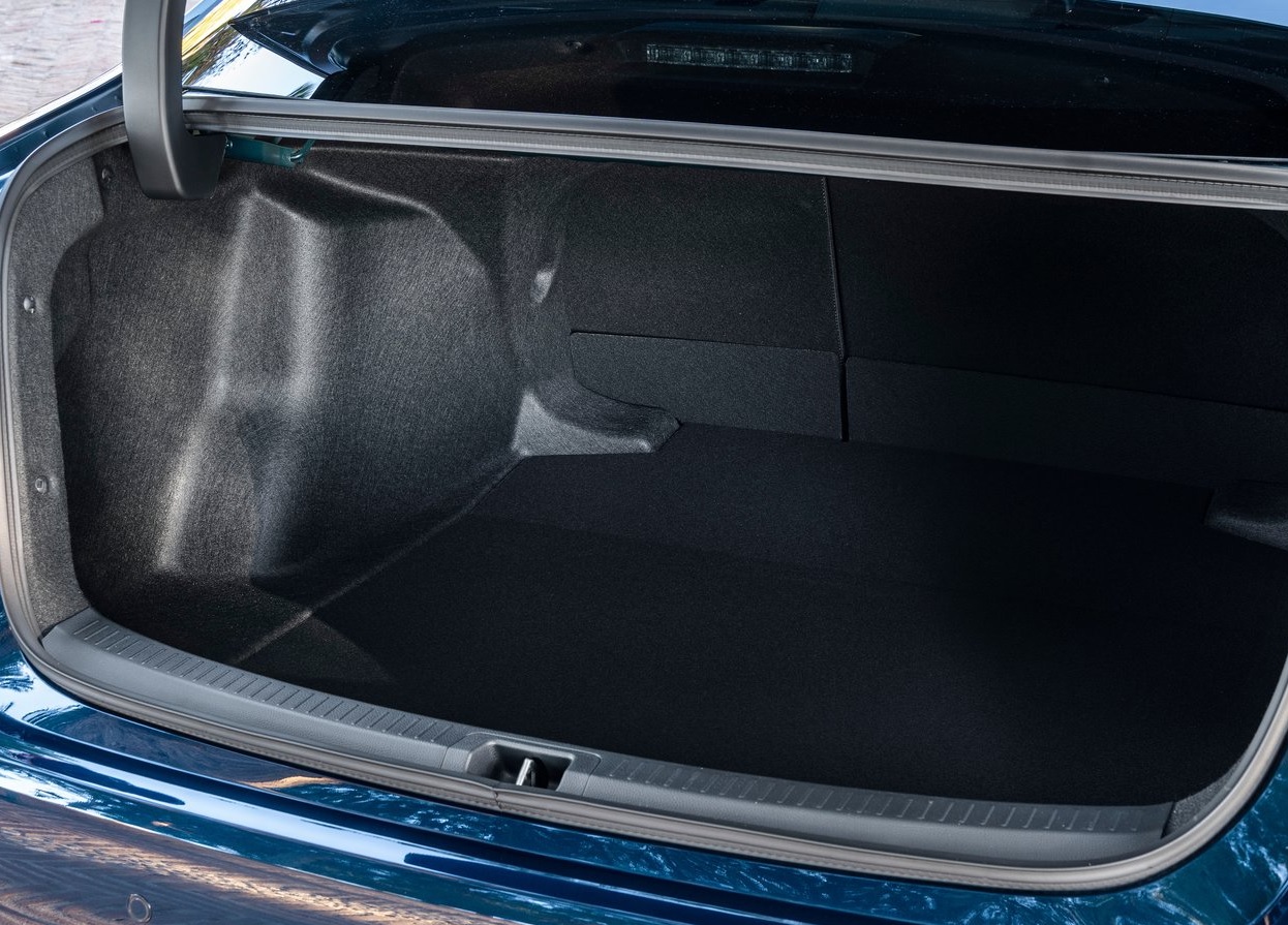 2023 Toyota Corolla 1.5 125 dimensions with length, width and height