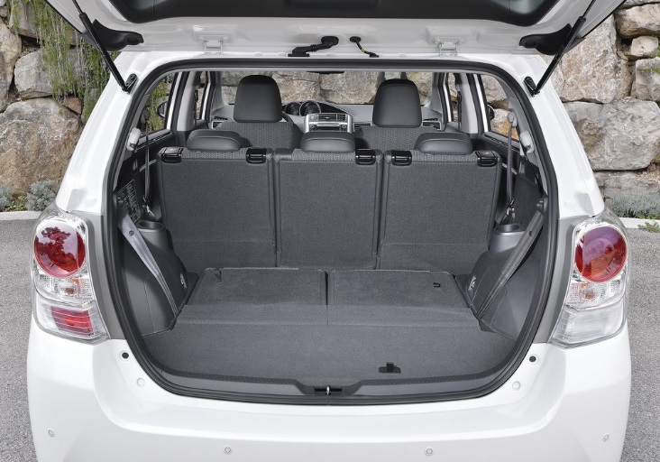 2016 Toyota Verso 1.6 132 HP Manual Boot Space