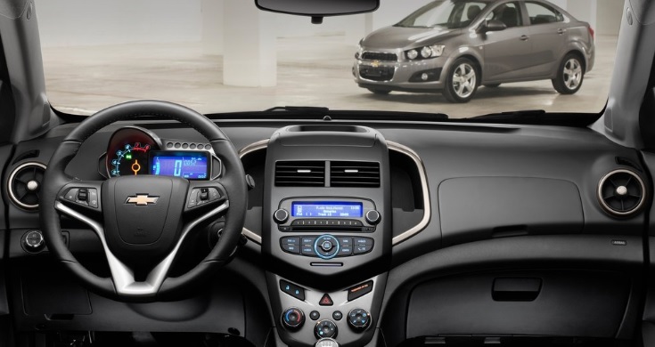2014 Chevrolet Aveo 1.2 86 HP Manual Boot Space