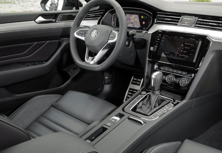 2020 Volkswagen Passat Variant 1.6 TDI SCR 120 dimensions with length, width and height