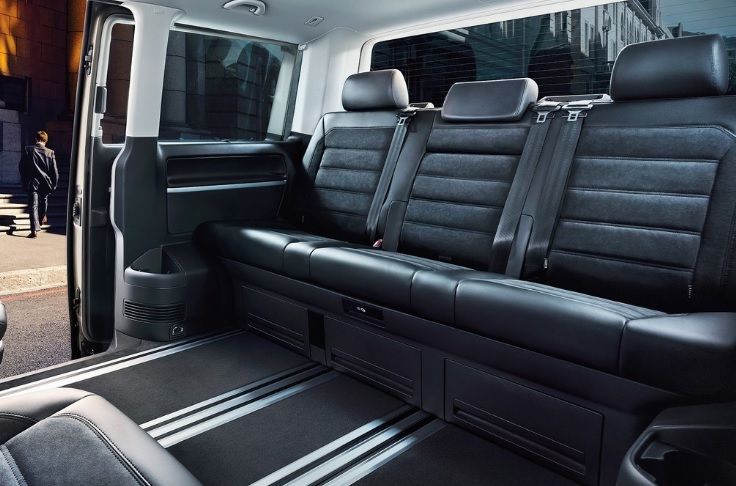 2019 Volkswagen Transporter 2.0 TDI 150 HP 150 HP Manual Boot Space