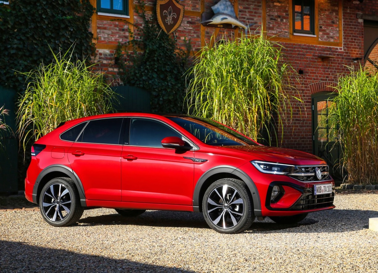 2023 Volkswagen Taigo 1.0 TSI 110 dimensions with length, width and height