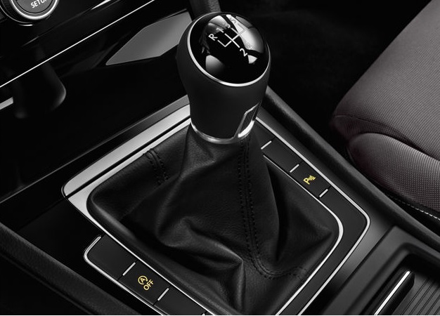 2013 Volkswagen Golf 1.2 TSI BMT 105 dimensions with length, width and height