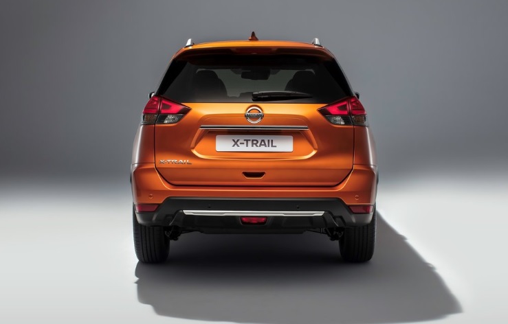 2020 Nissan X-Trail 1.3 DIG T 160 dimensions with length, width and height