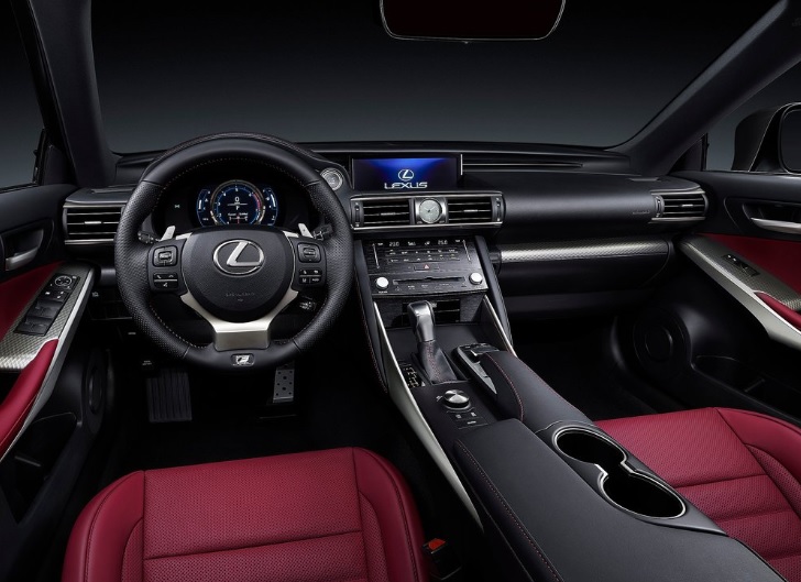 2020 Lexus IS 300h 2.5 223 HP e-CVT Boot Space