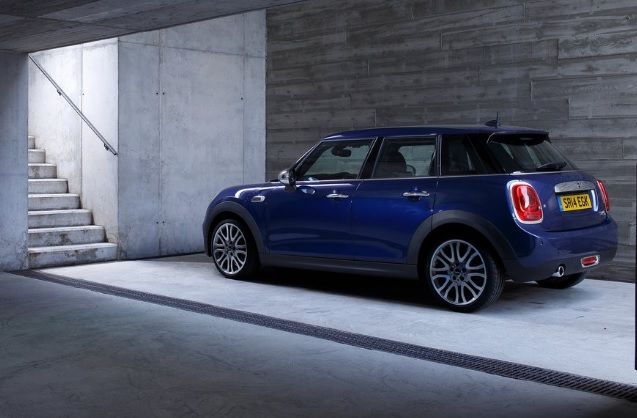 2020 Mini Cooper 1.5 136 dimensions with length, width and height