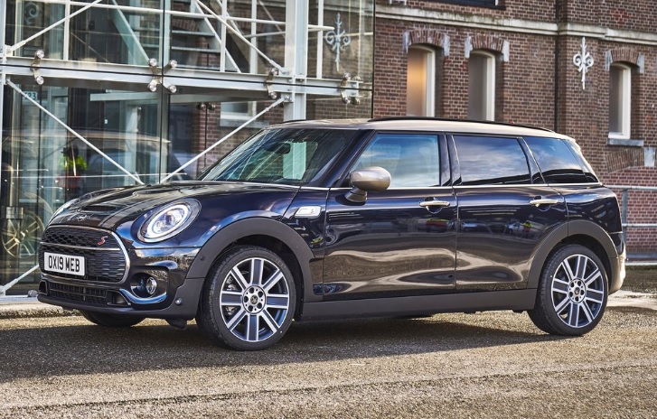 2021 Mini Cooper Clubman 1.5 136 HP AT Boot Space