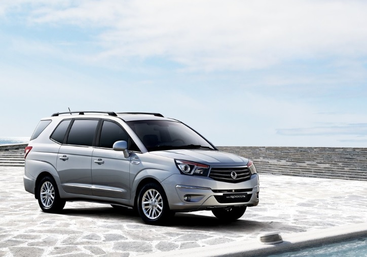 2015 Ssangyong Rodius 2.0 4x2 155 HP AT Technical Specifications