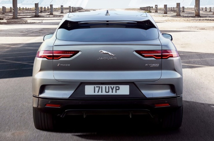 2019 Jaguar I-Pace EV400 400 dimensions with length, width and height