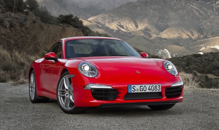 2014 Porsche 911 3.8 V8 500 HP Manual Boot Space