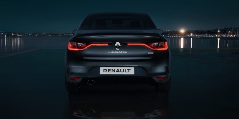 2017 Renault Megane 1.2 130 dimensions with length, width and height