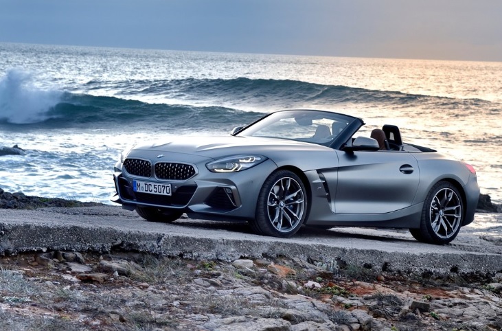2022 BMW Z Series Z4 2.0 sDrive30i 258 HP Steptronic Boot Space