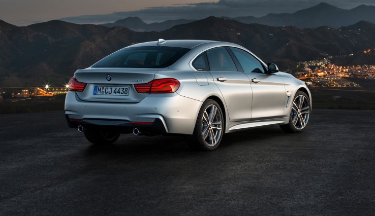 2018 BMW 4 Series 418i 1.5 136 dimensions with length, width and height