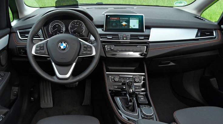 2019 BMW 2 Series 216d 1.5 116 dimensions with length, width and height