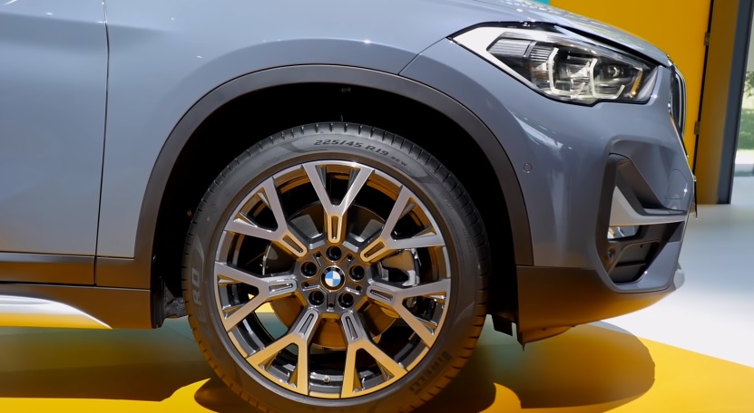 2020 BMW X1 sDrive18i 1.5 140 HP Steptronic Boot Space