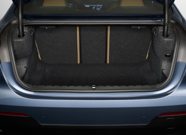 2020 BMW 4 Series 430i 2.0 258 HP Automatic Boot Space
