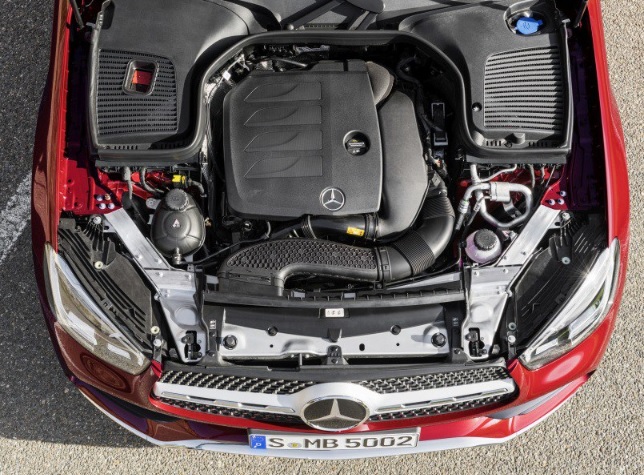 2022 Mercedes GLC 300d 2.0 4Matic 245 dimensions with length, width and height